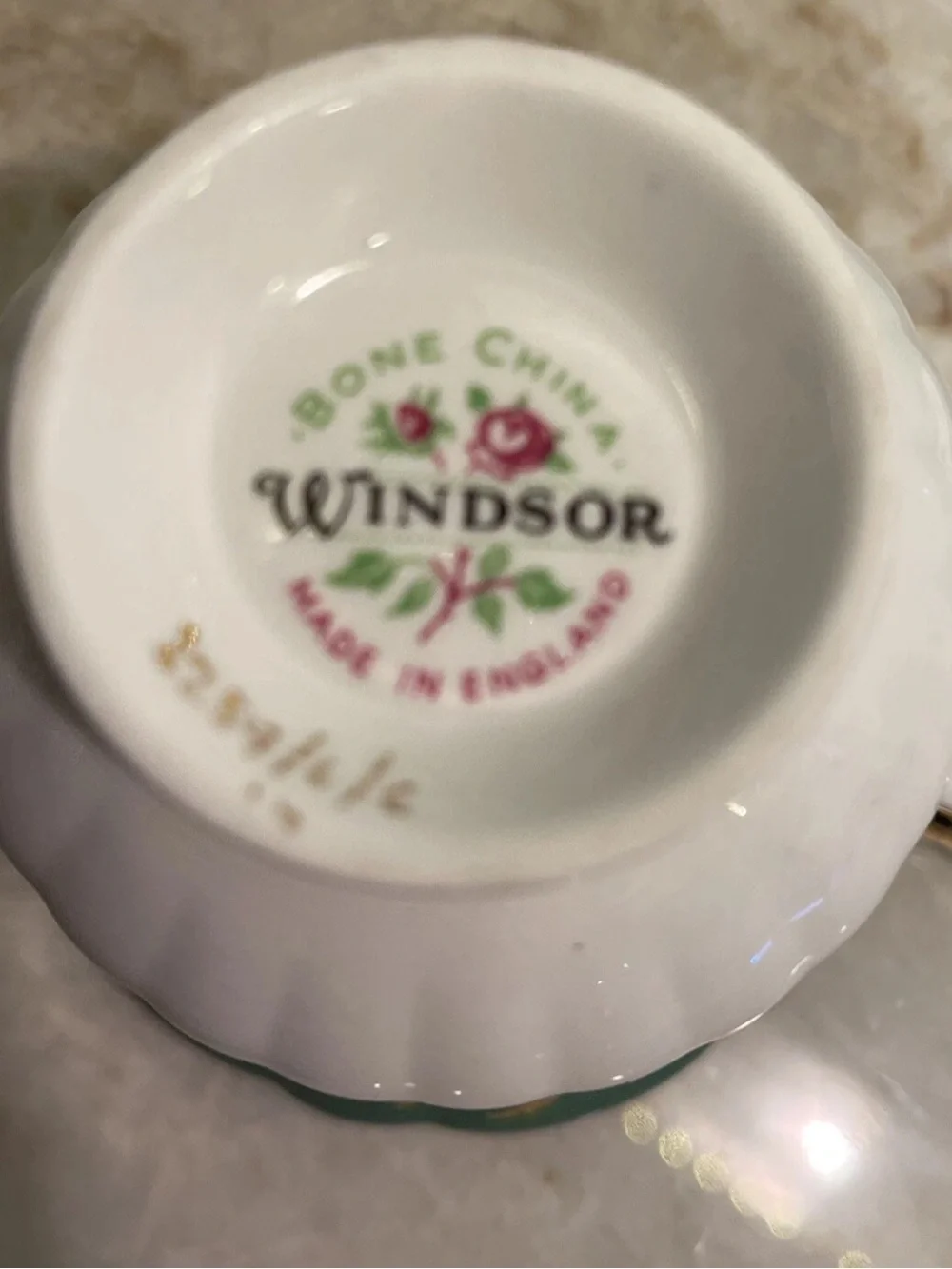 Vintage Royal Windsor Bone China teacup green floral England